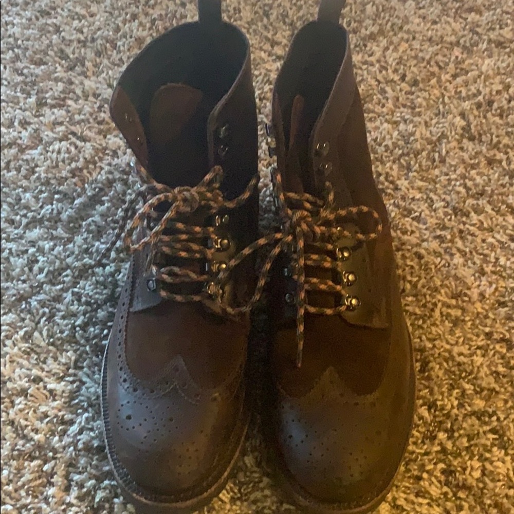 Men dress boot